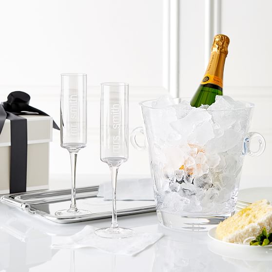 personalized champagne flutes set